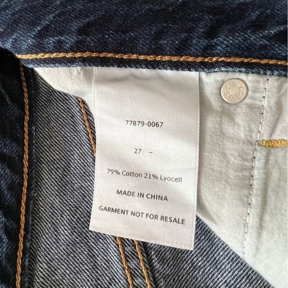 Unworn Sample - Levi's Ribcage Shorts in Noe Dark Mineral - Picture 14 of 14